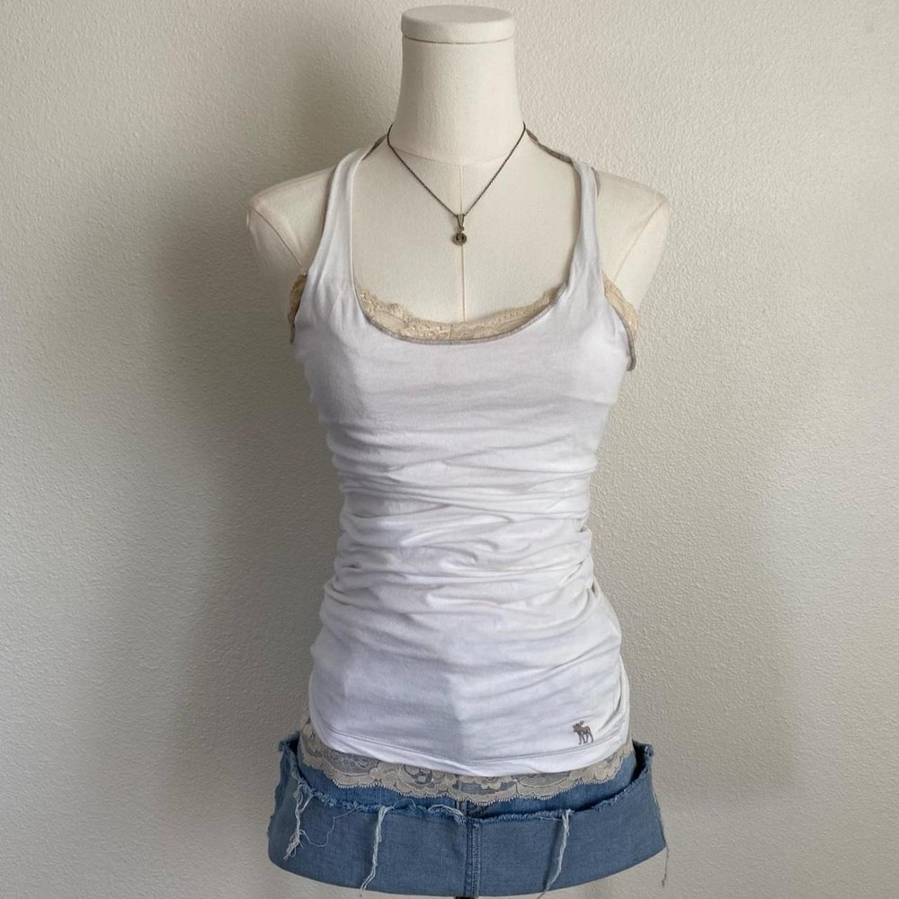 Y2K Abercrombie White Scoop Neck Twist Racerback Slim Fit Tank Top